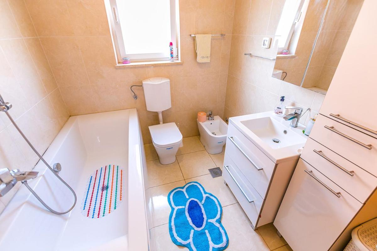 Apartment Antonella Fasana Fažana Екстериор снимка