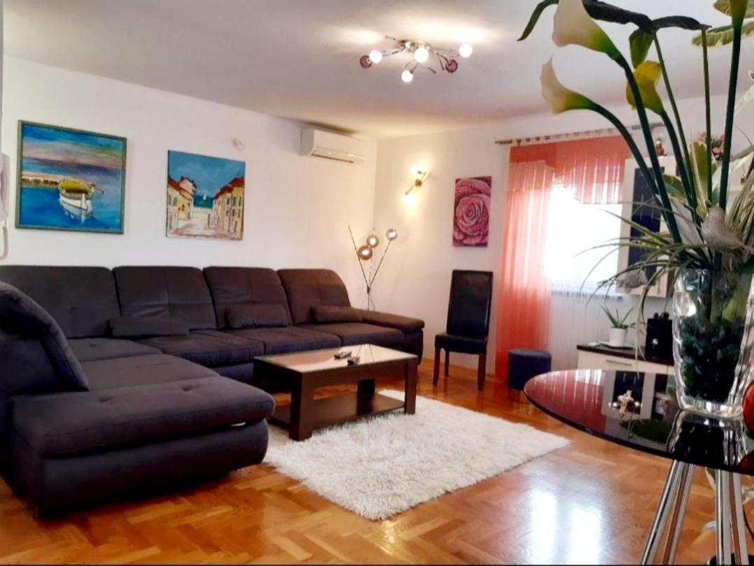Apartment Antonella Fasana Fažana Екстериор снимка