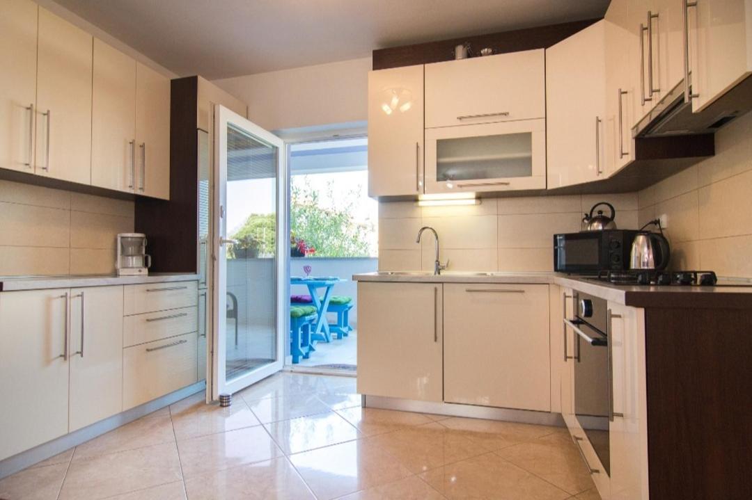 Apartment Antonella Fasana Fažana Екстериор снимка